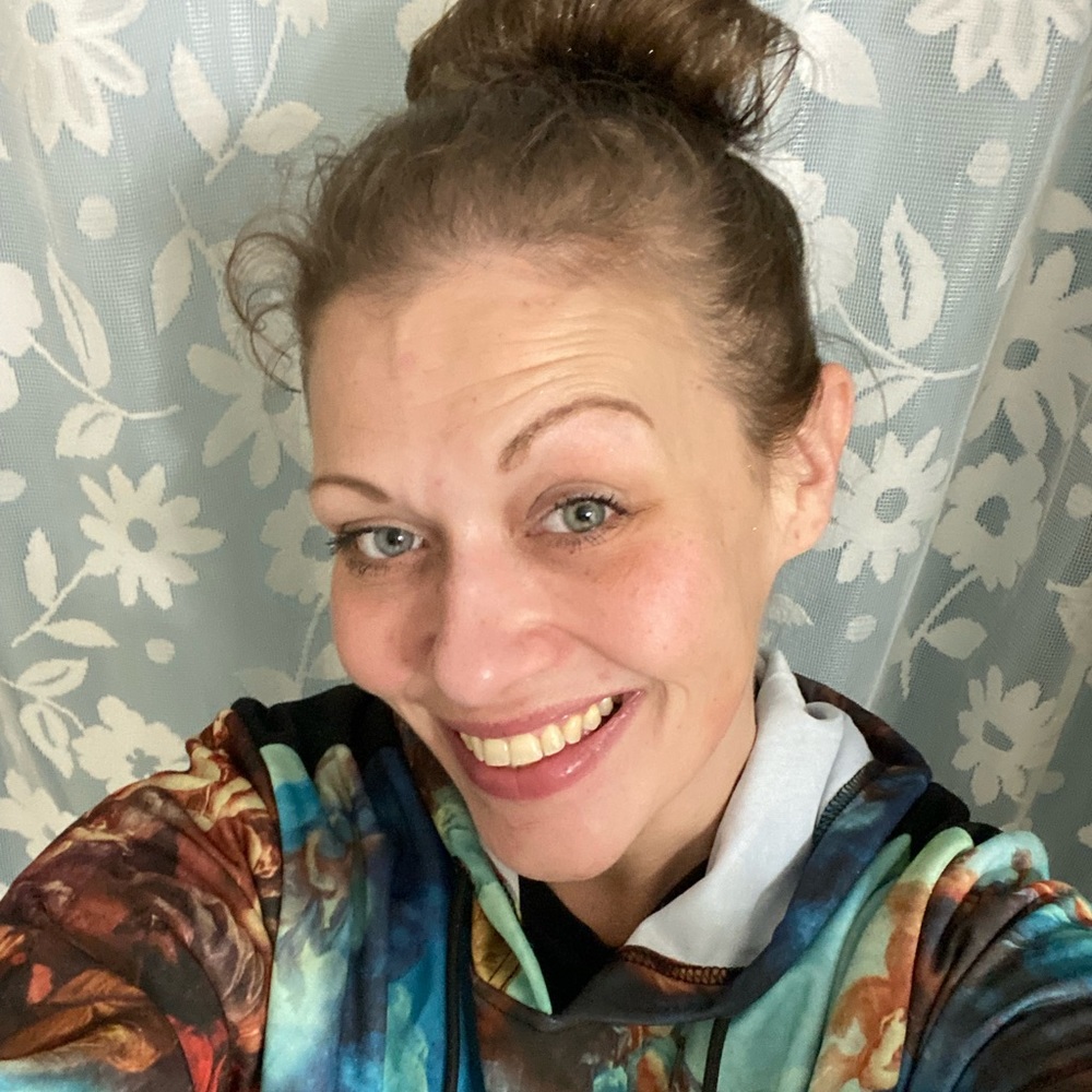 Meet your Posher, Angela